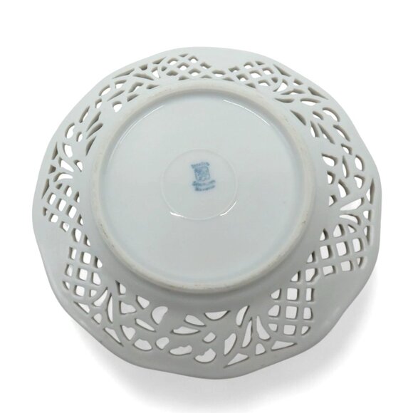 SCHUMANN BAVARIA Reticulated Green Quatrefoil Plate Courting Couple Germany Vint - Picture 5 of 10